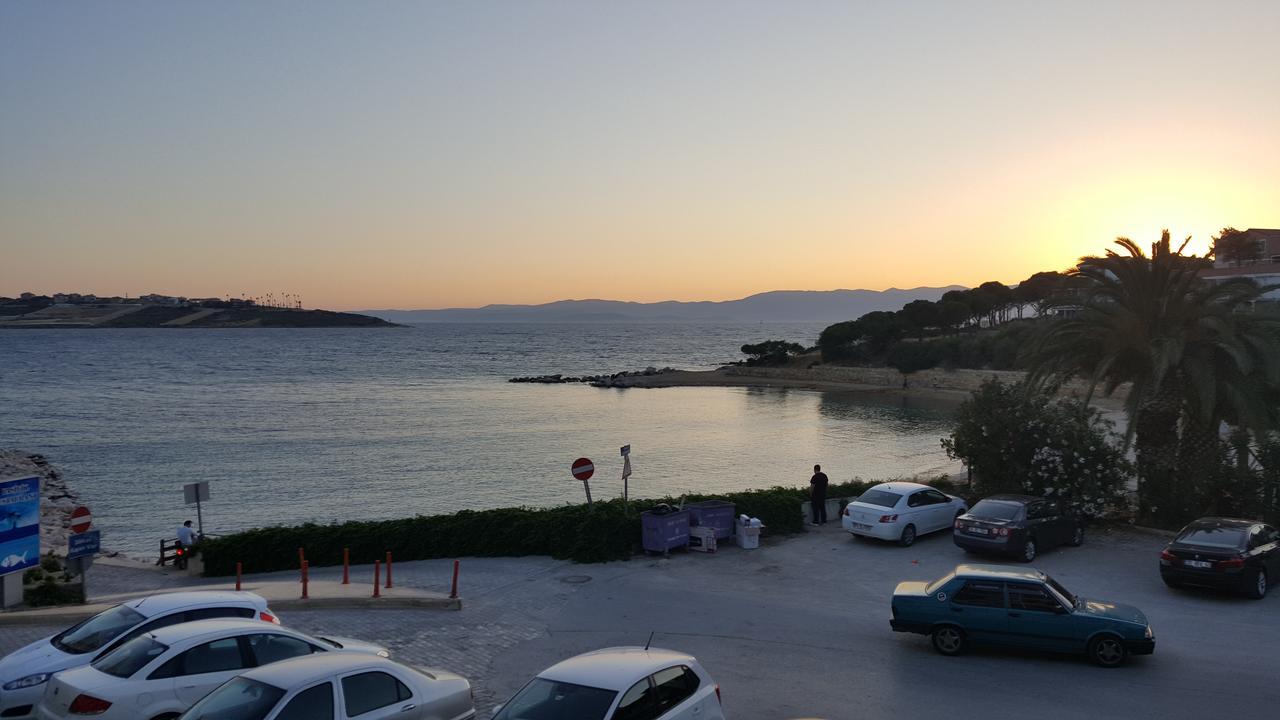 Mert Otel Çeşme Exterior foto